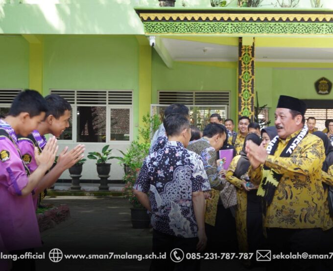 SMAN 1 Sumenep Bertengger di Bhumi Sabhatansa